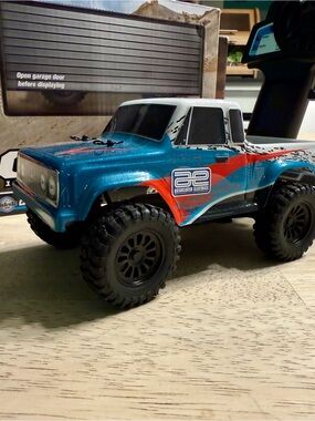 Team Associated CR28 Trail Truck
